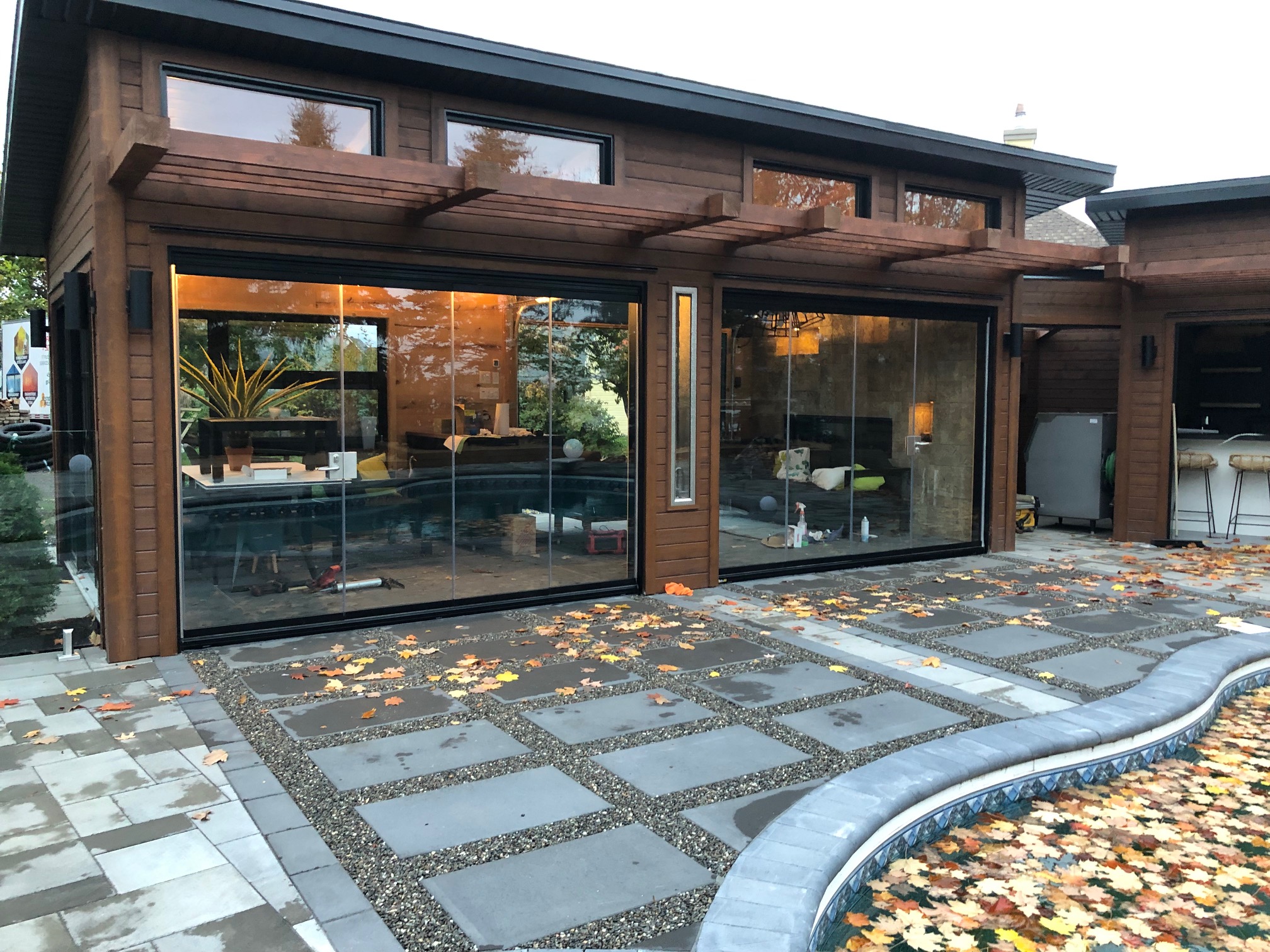 pool house ou abri de jardin